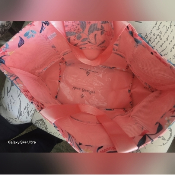 Vera Bradley Drawstring Family Tote Bag paradise bright coral NWT - Picture 5 of 12